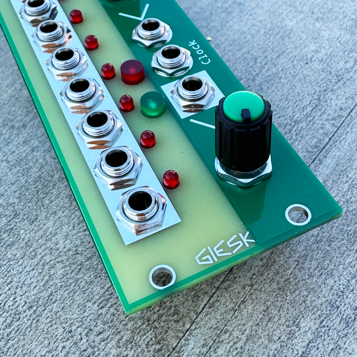 鍵盤楽器 Gijs Gieskes LFSR2R gijs-gieskes-lfsr2r-