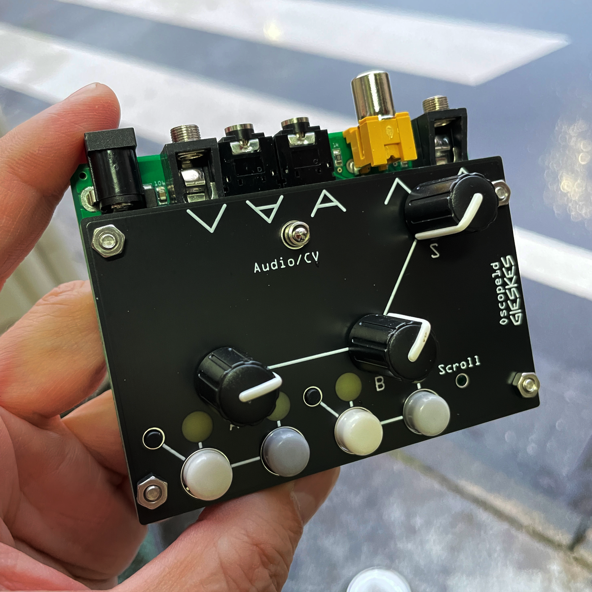 Oscillatoscope1d ビデオシンセサイザー – beatsville Oscillatoscope1d ビデオシンセサイザー – beatsville
