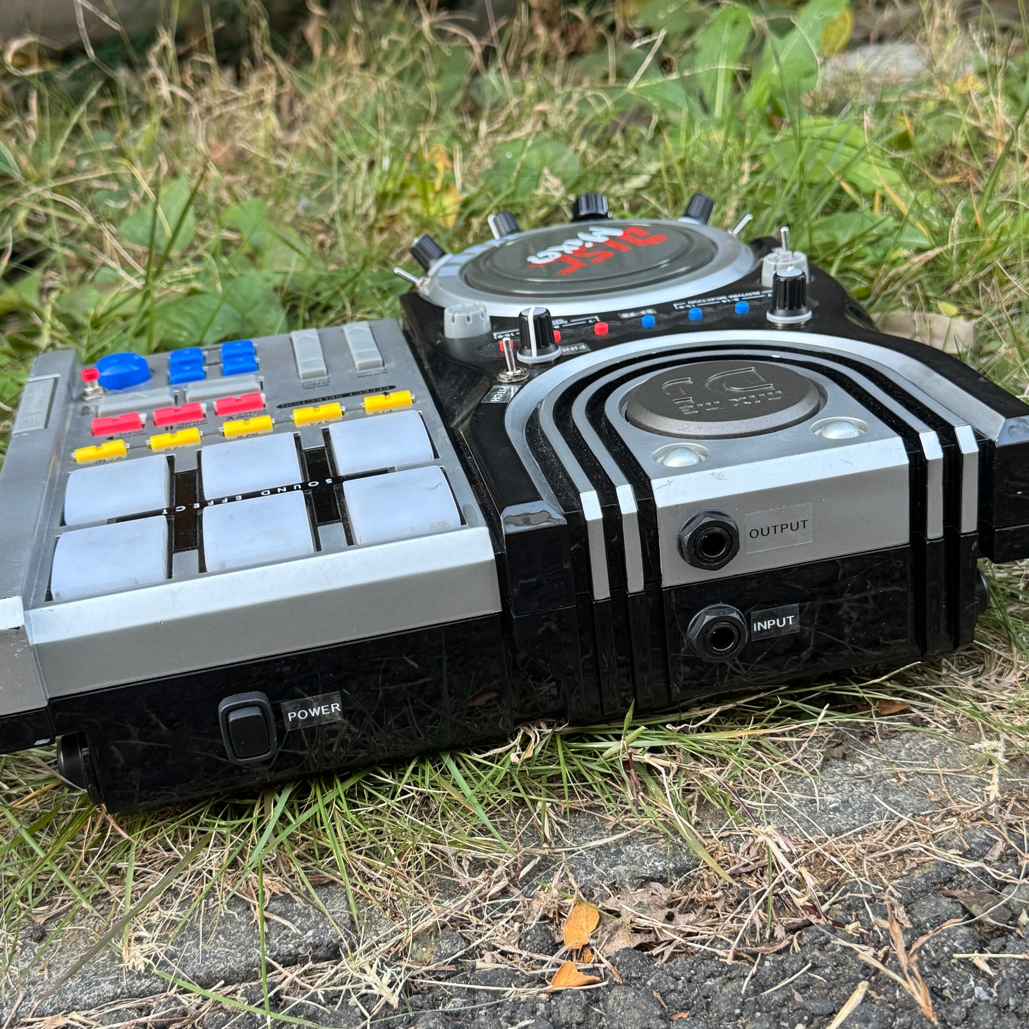 CIRCUIT BENT - MIX ME DJ – beatsville