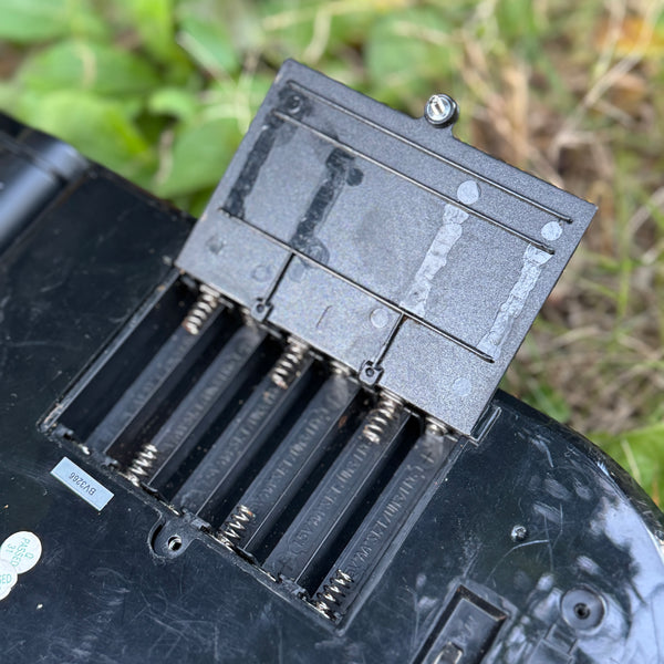 CIRCUIT BENT - MIX ME DJ