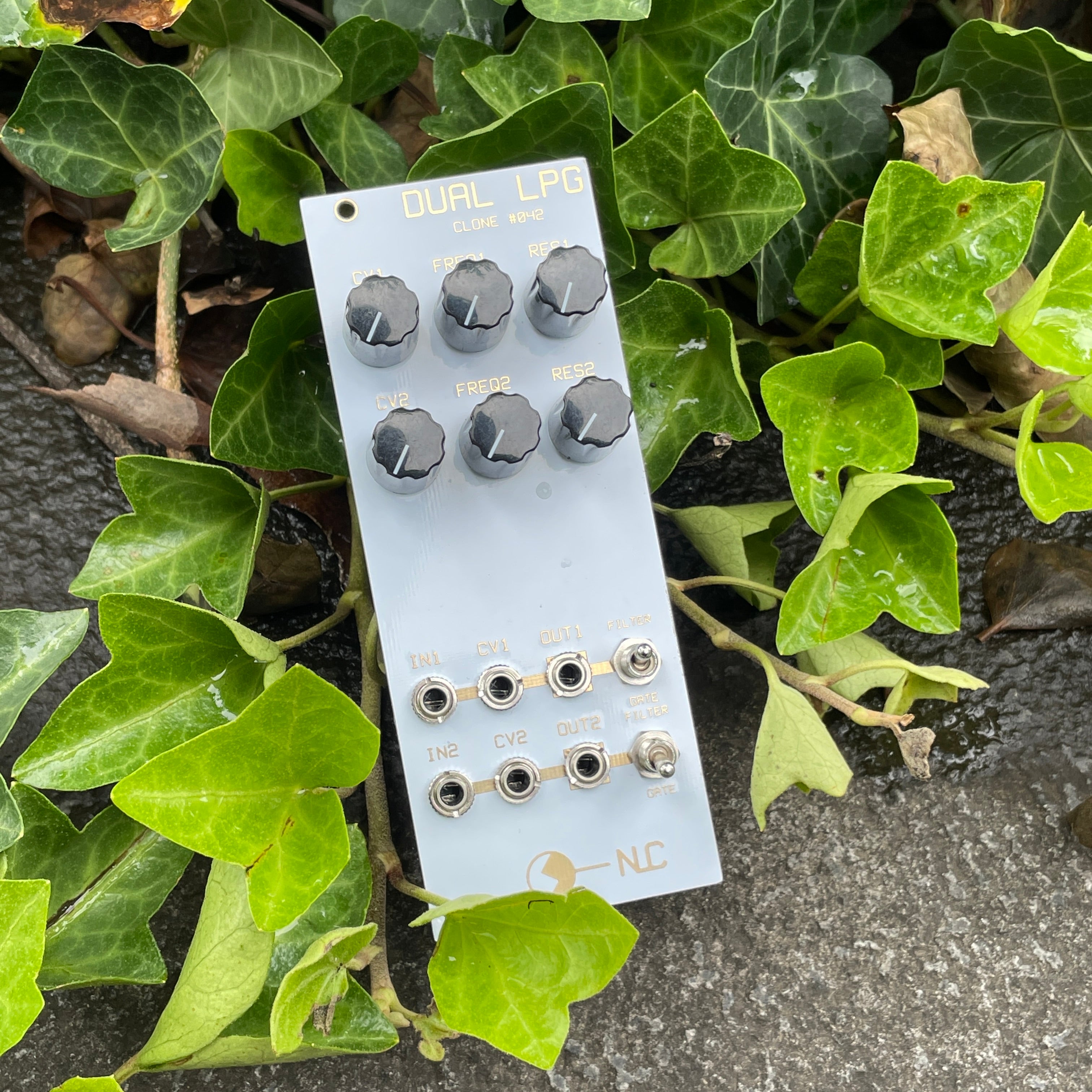 Nonlinearcircuits DUAL LPG デュアルローパスゲート Dual Low Pass Gate — Nonlinearcircuits
