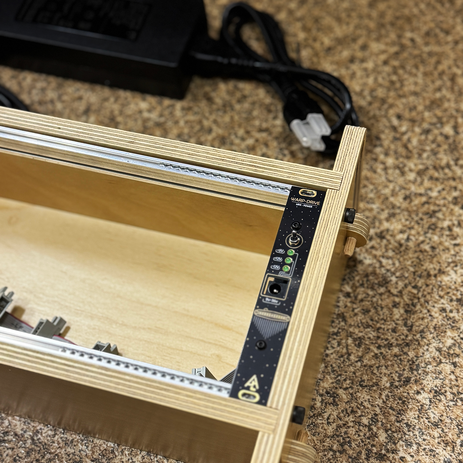 Null Modular n-1 84HP x 3U + ALA Warp Drive ＊ 84HP木製ケースと