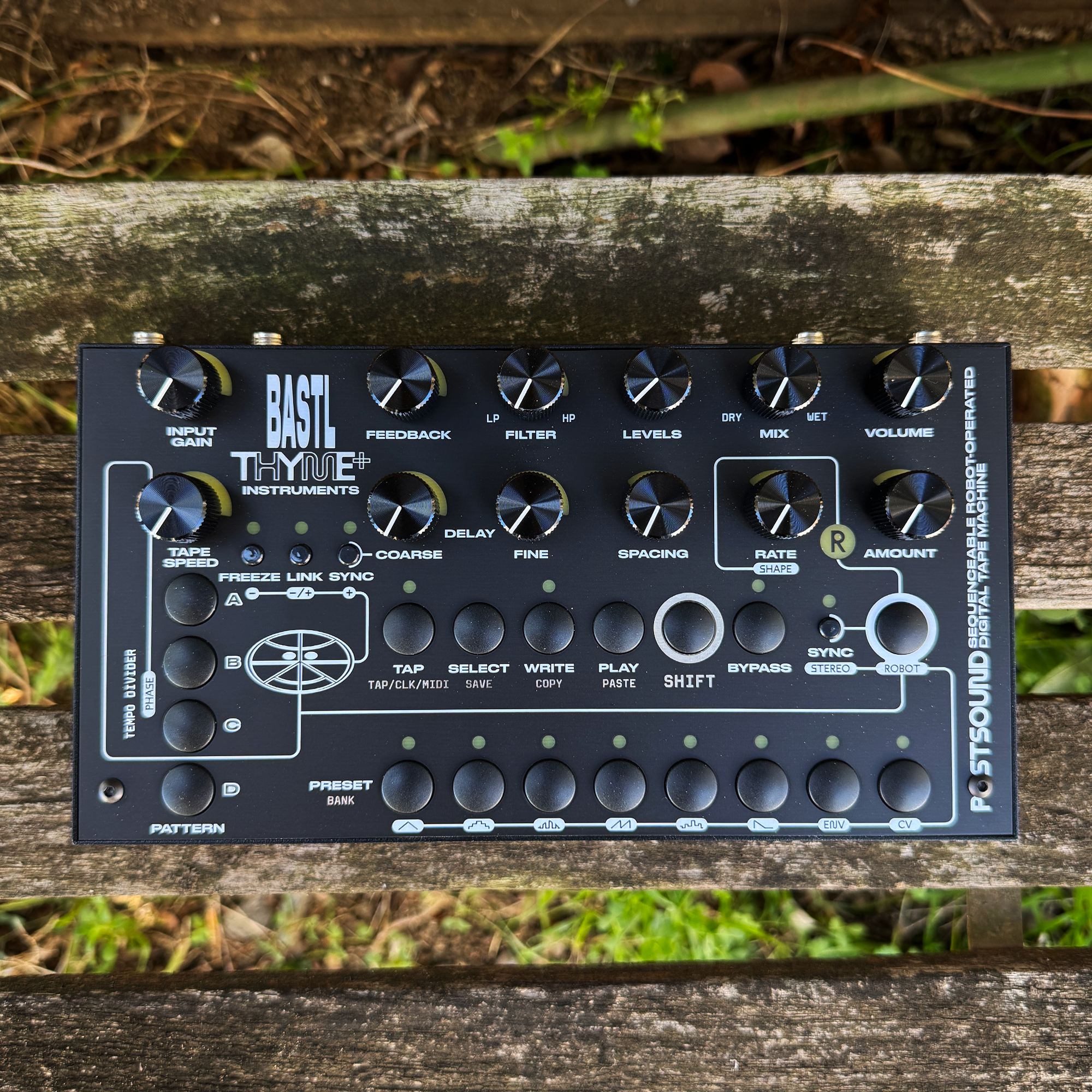 Bastl Instruments Thyme+— Clockface Modular