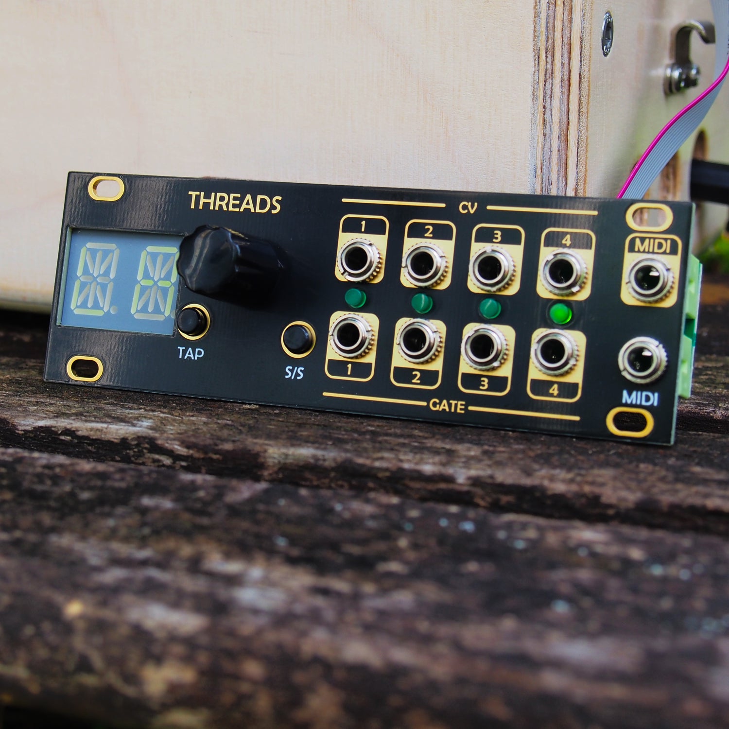 Threads (1U-Intellijel) – beatsville