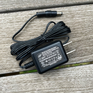 Power Adapter (12V/0.5A/Tip=+)