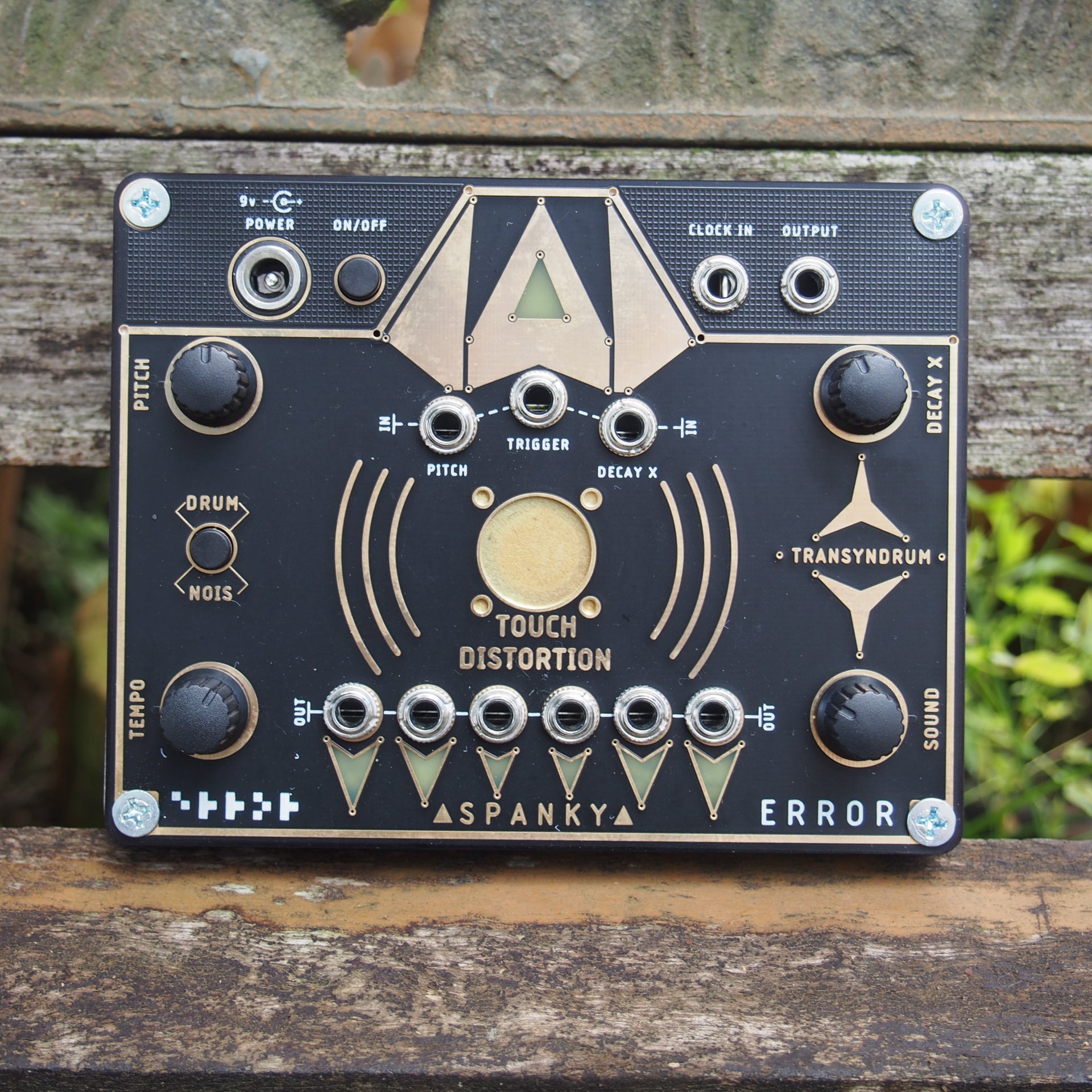 ＊Error Instruments SPANKY SPANKY – beatsville