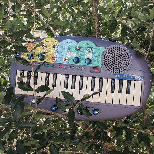 CIRCUIT BENT - Yamaha PSS7 Keyboard