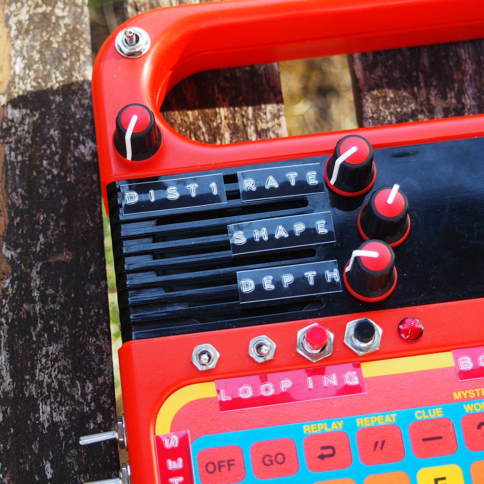 CIRCUIT BENT - Texas Instruments Speak & Spell – beatsville