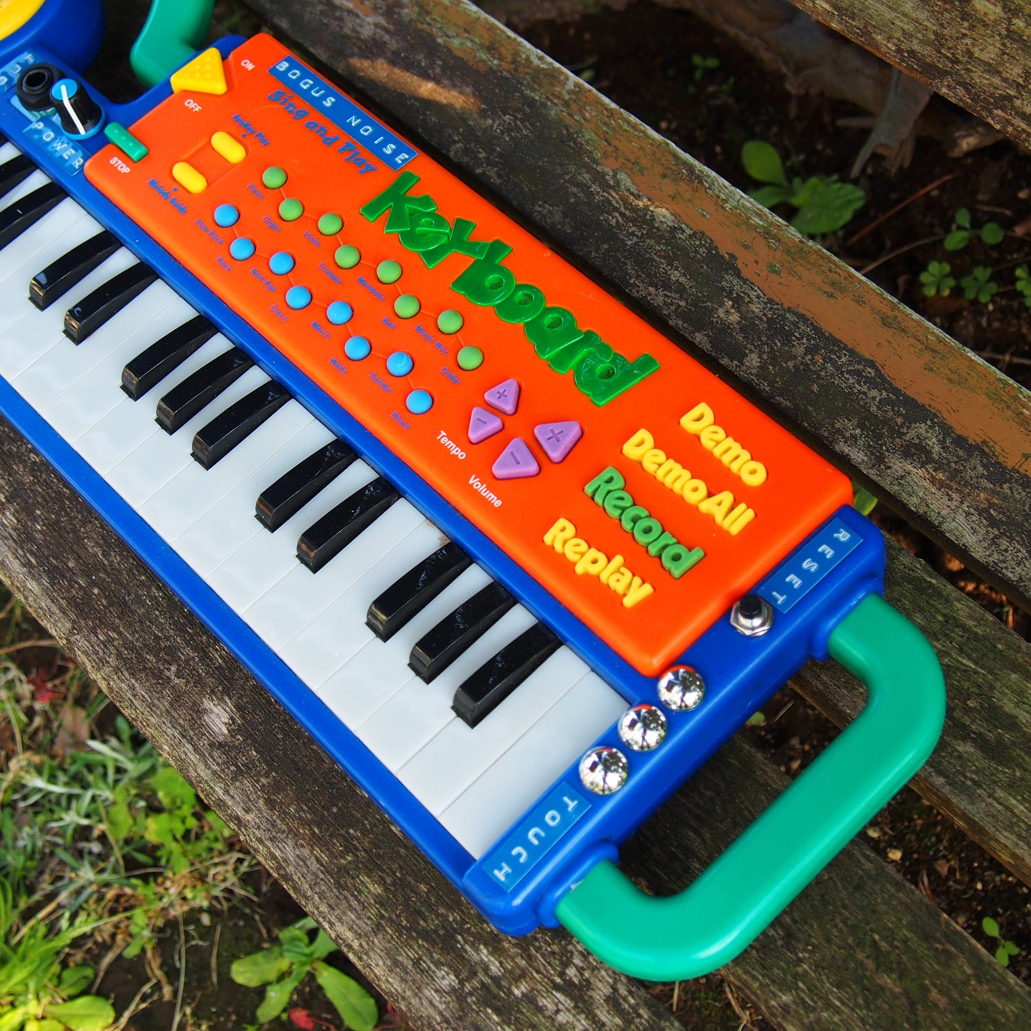 サーキットベンディング トイキーボード／ピッチ・グリッチ