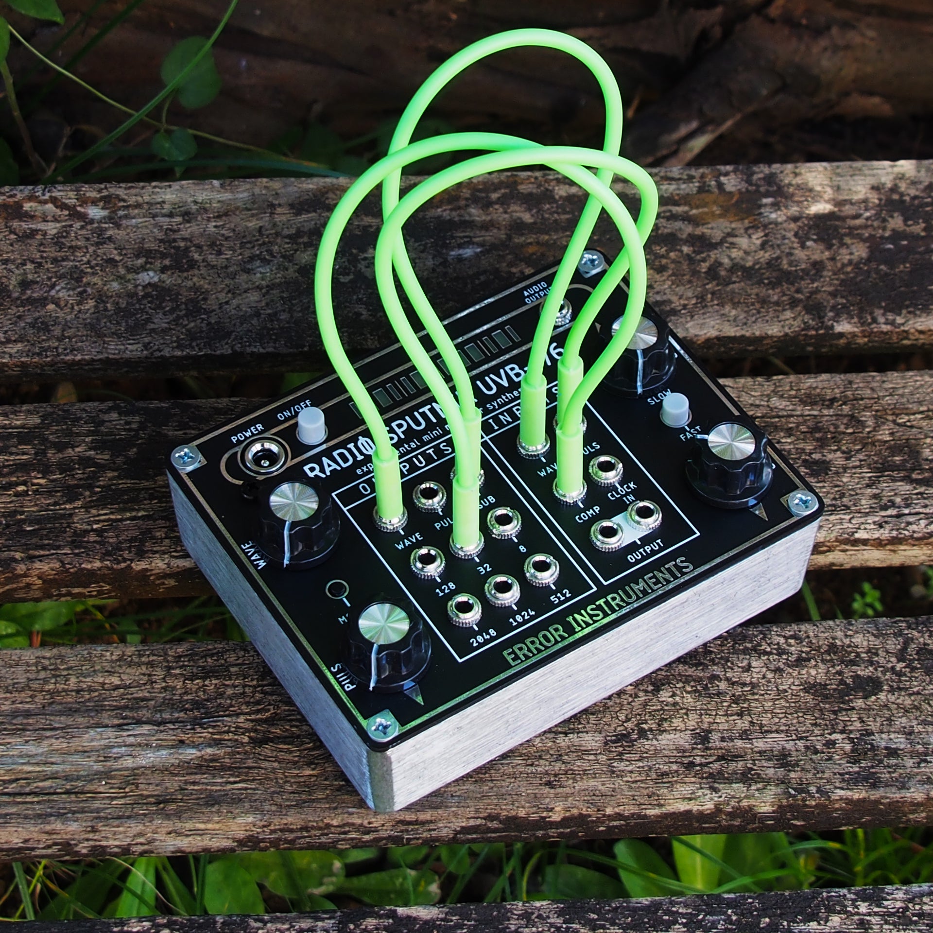 error-instruments-radio-