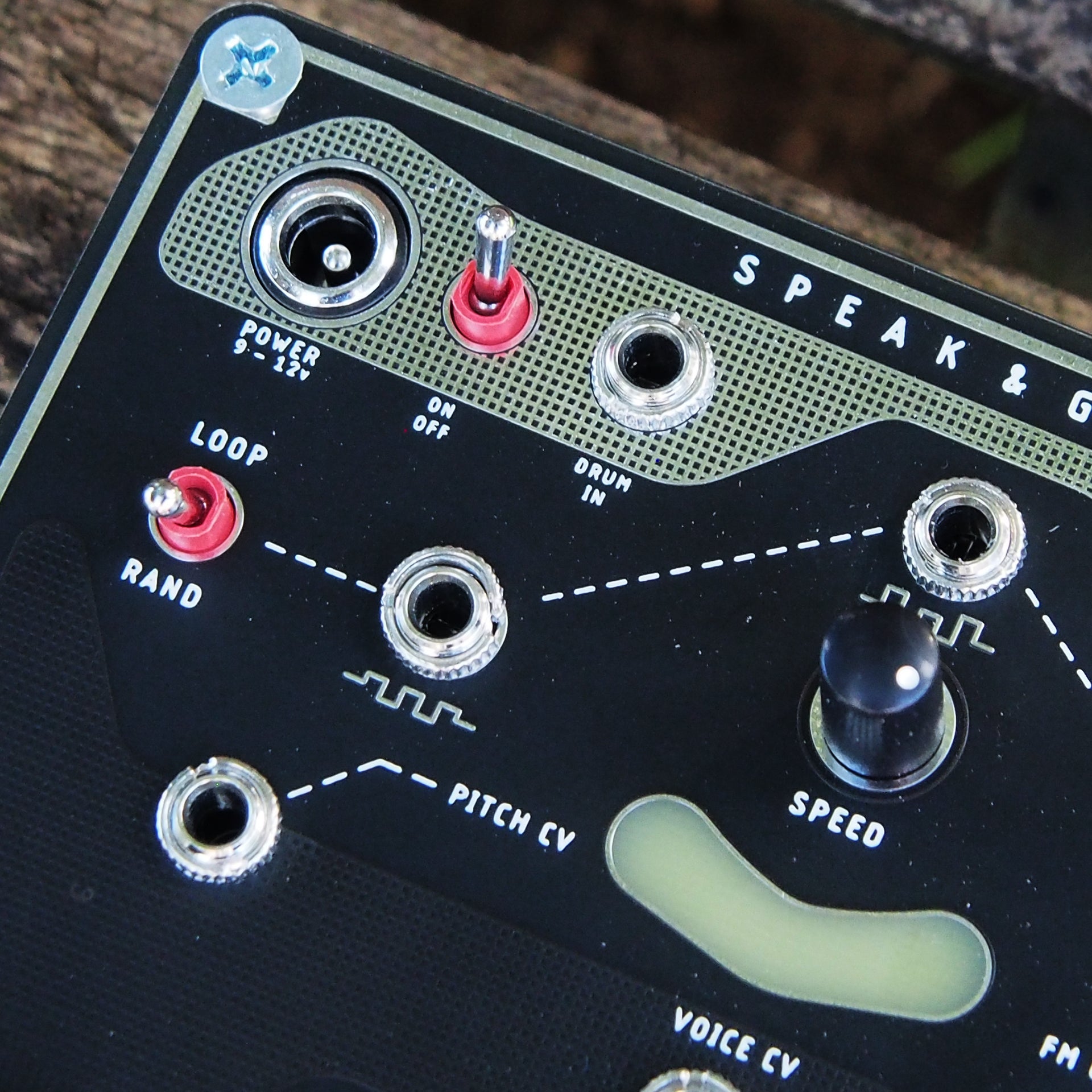 Speak and Glitch . bricky – beatsville